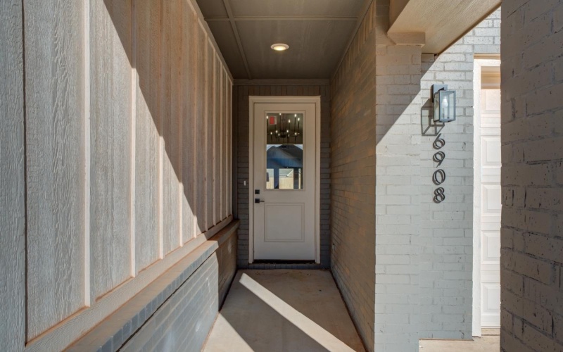 6908 18th Street, Lubbock, TX 79416, 3 Bedrooms Bedrooms, ,2 BathroomsBathrooms,Residential,For Sale,6908 18th Street,202550074