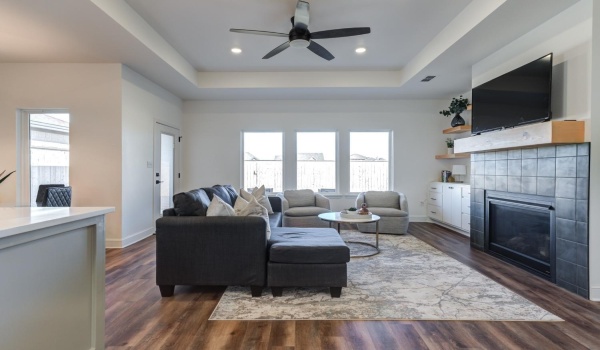 6908 18th Street, Lubbock, TX 79416, 3 Bedrooms Bedrooms, ,2 BathroomsBathrooms,Residential,For Sale,6908 18th Street,202550074
