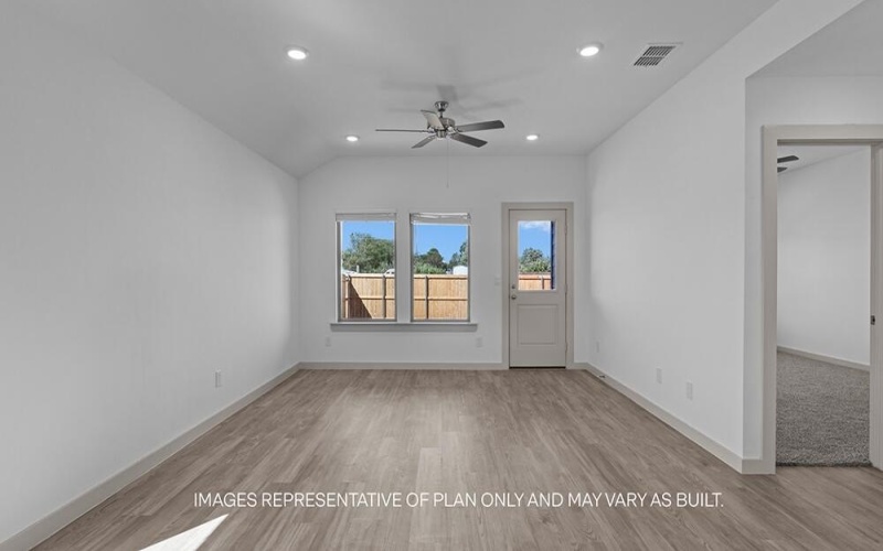 428 14th Street, Wolfforth, TX 79382, 4 Bedrooms Bedrooms, ,2 BathroomsBathrooms,Residential,For Sale,428 14th Street,202552625
