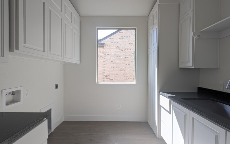 4027 136th Street, Lubbock, TX 79423, 4 Bedrooms Bedrooms, ,3 BathroomsBathrooms,Residential,For Sale,4027 136th Street,202552684