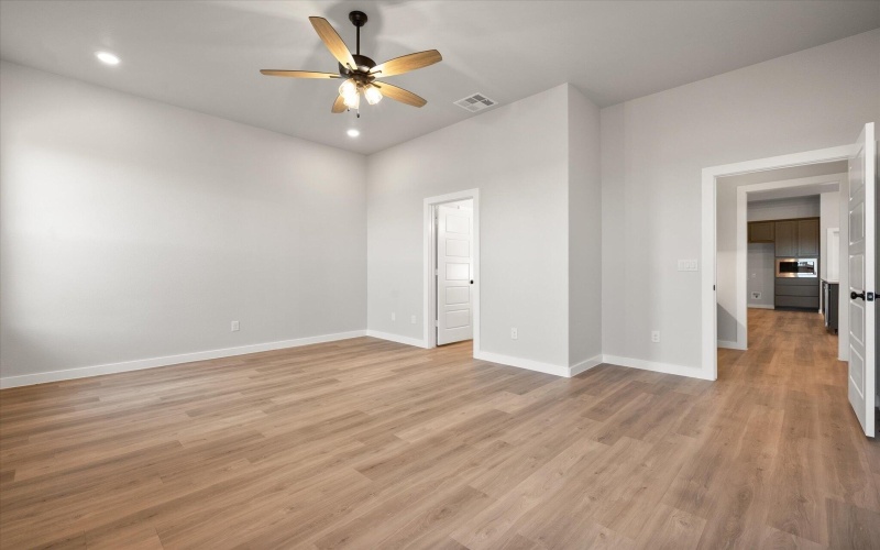 7001 18th Place, Lubbock, TX 79416, 4 Habitaciones Habitaciones , ,3 BañosBaños,Residential,En Venta,7001 18th Place,202552718