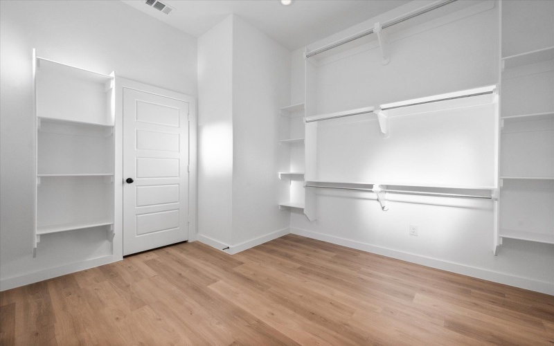 7001 18th Place, Lubbock, TX 79416, 4 Habitaciones Habitaciones , ,3 BañosBaños,Residential,En Venta,7001 18th Place,202552718