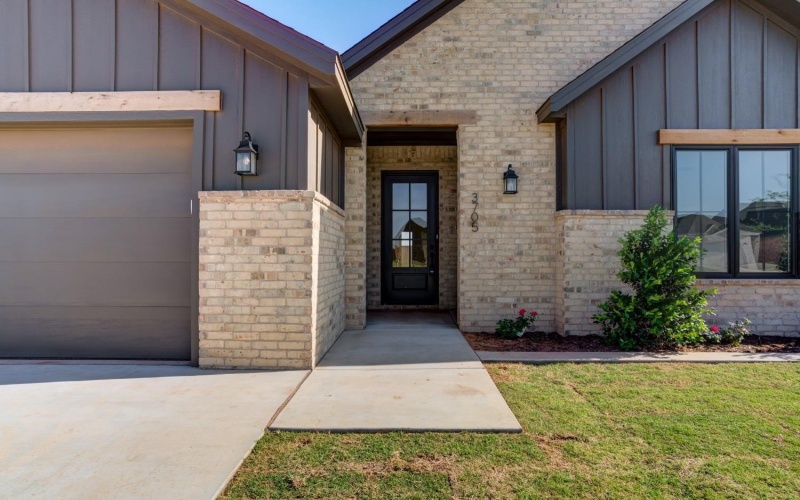 3705 144th Street, Lubbock, TX 79423, 4 Bedrooms Bedrooms, ,3 BathroomsBathrooms,Residential,For Sale,3705 144th Street,202552737