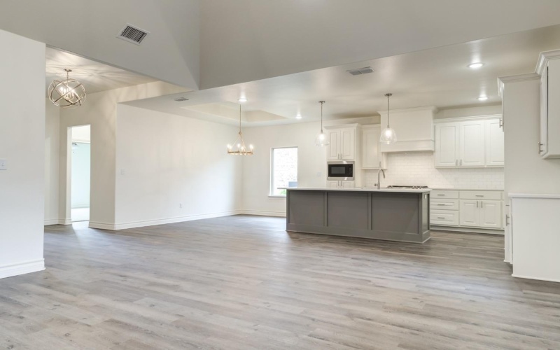 3712 144th Street, Lubbock, TX 79423, 4 Bedrooms Bedrooms, ,3 BathroomsBathrooms,Residential,For Sale,3712 144th Street,202552739