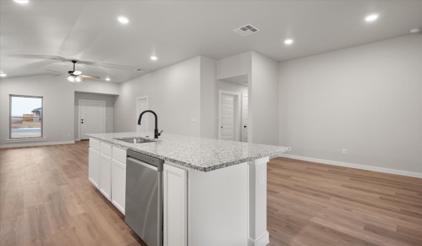 3021 140th Street, Lubbock, TX 79423, 3 Bedrooms Bedrooms, ,2 BathroomsBathrooms,Residential,For Sale,3021 140th Street,202550455