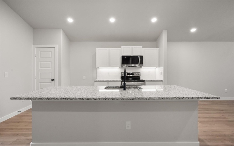 3021 140th Street, Lubbock, TX 79423, 3 Bedrooms Bedrooms, ,2 BathroomsBathrooms,Residential,For Sale,3021 140th Street,202550455
