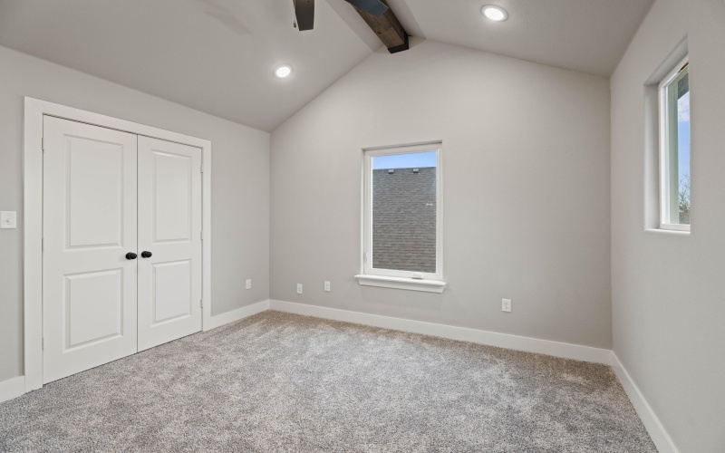 10 Wilshire Boulevard, Lubbock, TX 79416, 4 Bedrooms Bedrooms, ,2 BathroomsBathrooms,Residential,For Sale,10 Wilshire Boulevard,202550551