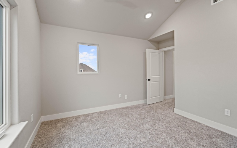 10 Wilshire Boulevard, Lubbock, TX 79416, 4 Bedrooms Bedrooms, ,2 BathroomsBathrooms,Residential,For Sale,10 Wilshire Boulevard,202550551