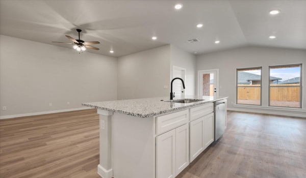 2332 136th Street, Lubbock, TX 79423, 3 Bedrooms Bedrooms, ,2 BathroomsBathrooms,Residential,For Sale,2332 136th Street,202552811