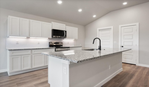 2332 136th Street, Lubbock, TX 79423, 3 Bedrooms Bedrooms, ,2 BathroomsBathrooms,Residential,For Sale,2332 136th Street,202552811