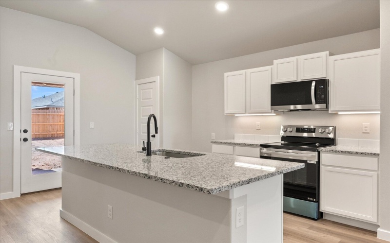 2911 Durham Avenue, Wolfforth, TX 79382, 3 Bedrooms Bedrooms, ,2 BathroomsBathrooms,Residential,For Sale,2911 Durham Avenue,202552812