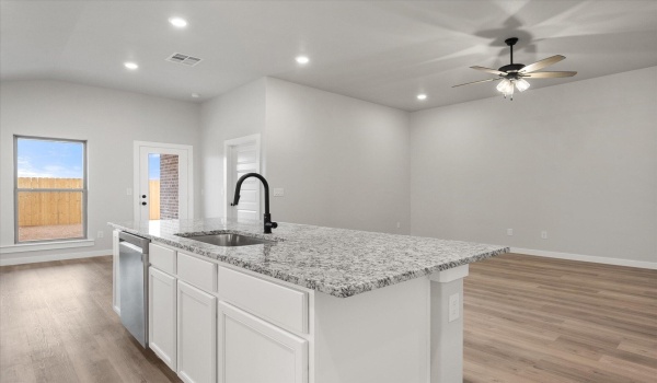 3004 140th Street, Lubbock, TX 79423, 3 Bedrooms Bedrooms, ,2 BathroomsBathrooms,Residential,For Sale,3004 140th Street,202550608