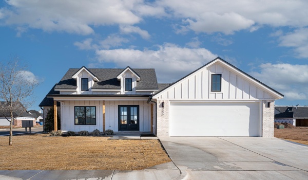 3636 144th Street, Lubbock, TX 79423, 3 Bedrooms Bedrooms, ,2 BathroomsBathrooms,Residential,For Sale,3636 144th Street,202550718