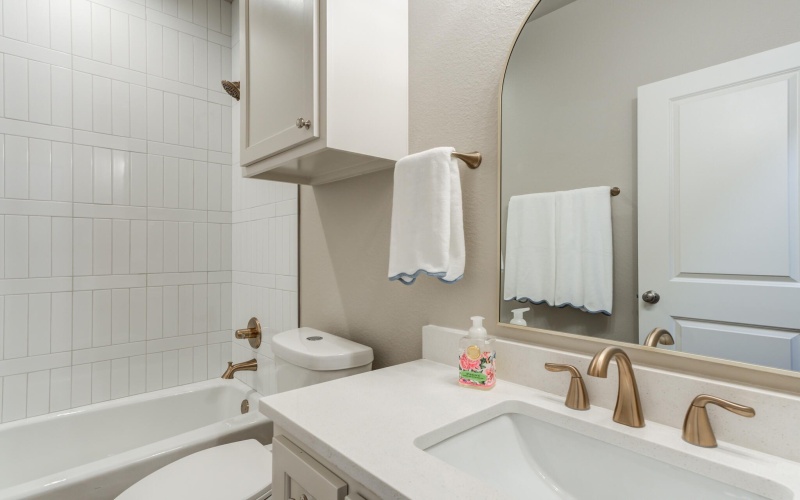 1407 Durham Avenue, Wolfforth, TX 79382, 4 Bedrooms Bedrooms, ,2 BathroomsBathrooms,Residential,For Sale,1407 Durham Avenue,202550749