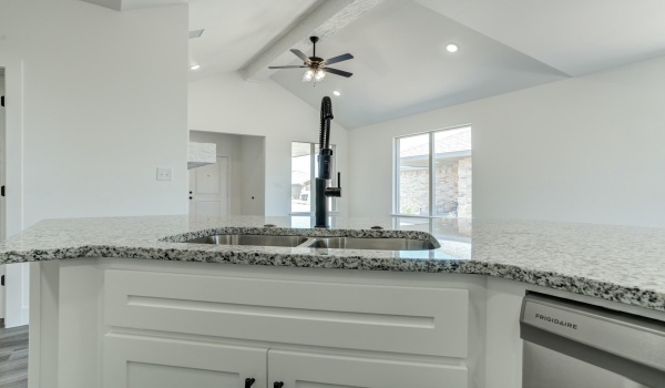 6925 11th Street, Lubbock, TX 79416, 3 Bedrooms Bedrooms, ,2 BathroomsBathrooms,Residential,For Sale,6925 11th Street,202550948