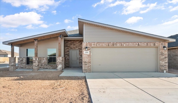 2301 134th Street, Lubbock, TX 79423, 3 Bedrooms Bedrooms, ,2 BathroomsBathrooms,Residential,For Sale,2301 134th Street,202551057