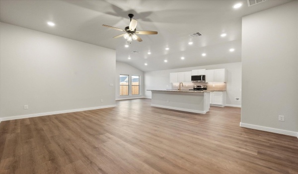 2301 134th Street, Lubbock, TX 79423, 3 Bedrooms Bedrooms, ,2 BathroomsBathrooms,Residential,For Sale,2301 134th Street,202551057