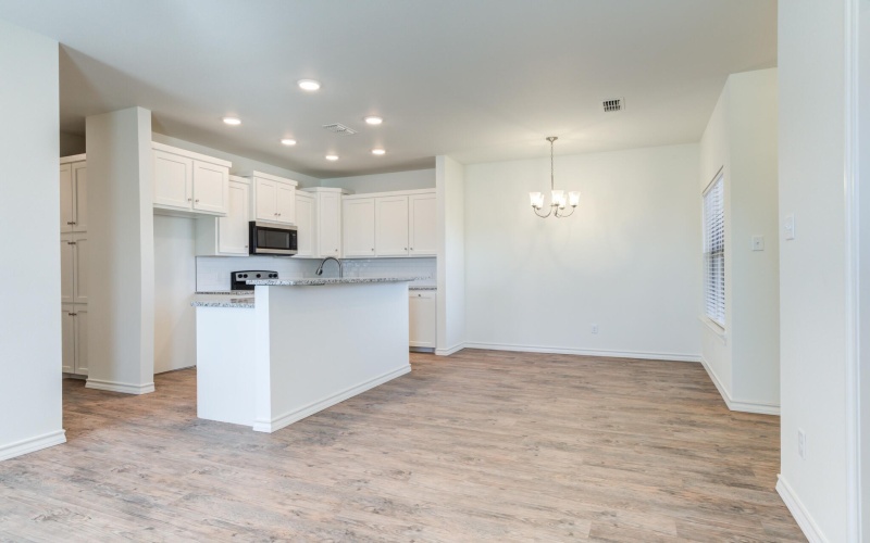 1207 Bryan Avenue, Wolfforth, TX 79382, 6 Bedrooms Bedrooms, ,5 BathroomsBathrooms,Residential Multi Family,For Sale,1207 Bryan Avenue,202551128