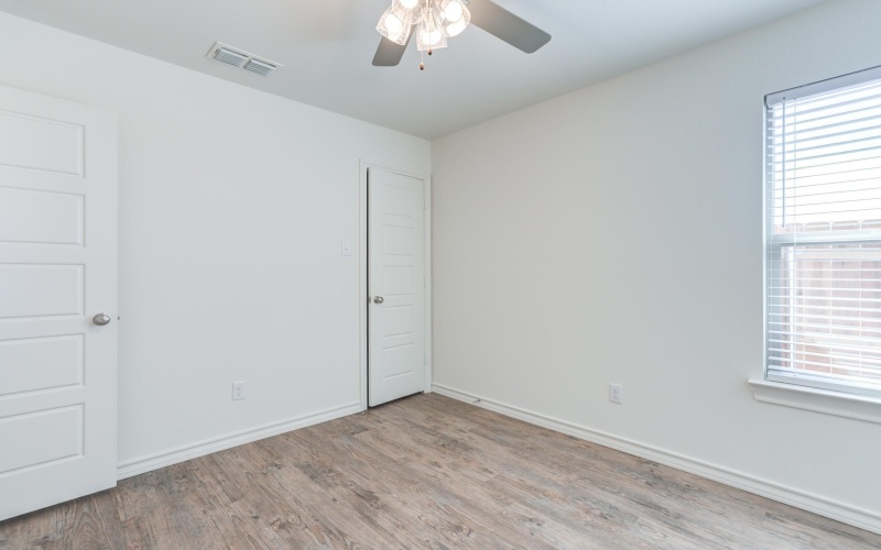 1207 Bryan Avenue, Wolfforth, TX 79382, 6 Bedrooms Bedrooms, ,5 BathroomsBathrooms,Residential Multi Family,For Sale,1207 Bryan Avenue,202551128