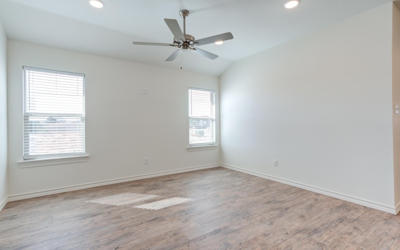 1207 Bryan Avenue, Wolfforth, TX 79382, 6 Bedrooms Bedrooms, ,5 BathroomsBathrooms,Residential Multi Family,For Sale,1207 Bryan Avenue,202551128