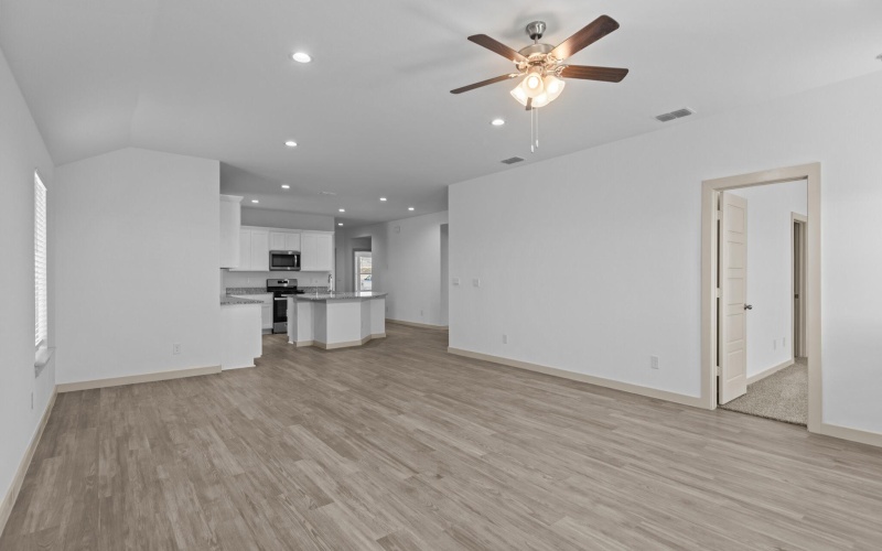 2331 150th st Avenue, Lubbock, TX 79424, 4 Bedrooms Bedrooms, ,2 BathroomsBathrooms,Residential,For Sale,2331 150th st Avenue,202551193