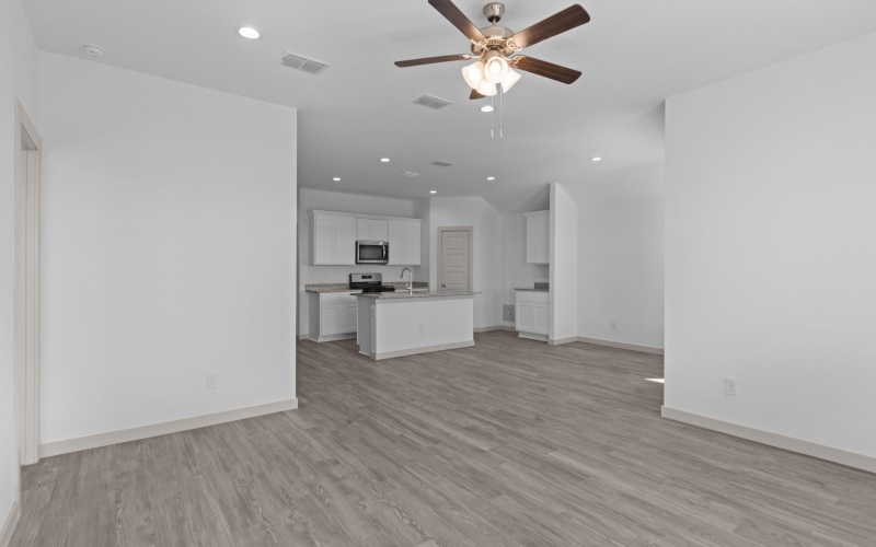 7801 93rd Street, Lubbock, TX 79424, 4 Bedrooms Bedrooms, ,2 BathroomsBathrooms,Residential,For Sale,7801 93rd Street,202551197