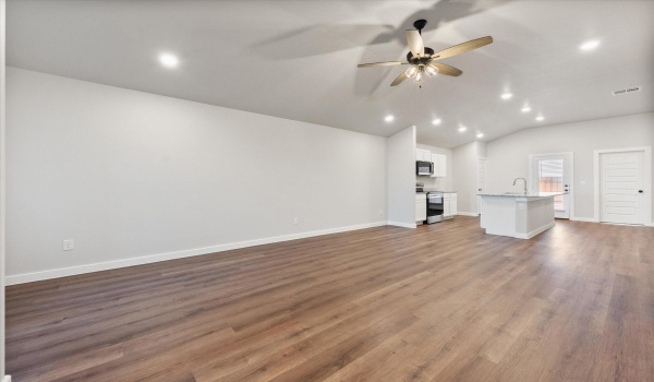 3101 140th Street, Lubbock, TX 79423, 3 Bedrooms Bedrooms, ,2 BathroomsBathrooms,Residential,For Sale,3101 140th Street,202551247