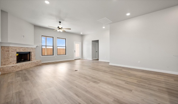 3103 140th Street, Lubbock, TX 79423, 3 Bedrooms Bedrooms, ,2 BathroomsBathrooms,Residential,For Sale,3103 140th Street,202551252