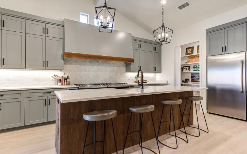 3704 127th Street, Lubbock, TX 79423, 4 Bedrooms Bedrooms, ,3 BathroomsBathrooms,Residential,For Sale,3704 127th Street,202551258