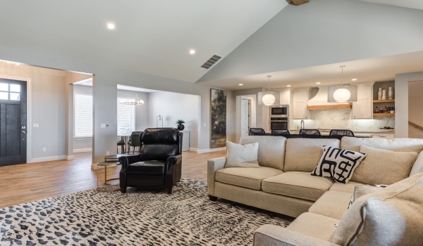 4435 142nd Street, Lubbock, TX 79424, 4 Bedrooms Bedrooms, ,3 BathroomsBathrooms,Residential,For Sale,4435 142nd Street,202551515