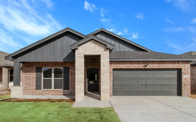7810 96th Street, Lubbock, TX 79424, 4 Bedrooms Bedrooms, ,2 BathroomsBathrooms,Residential,For Sale,7810 96th Street,202551628