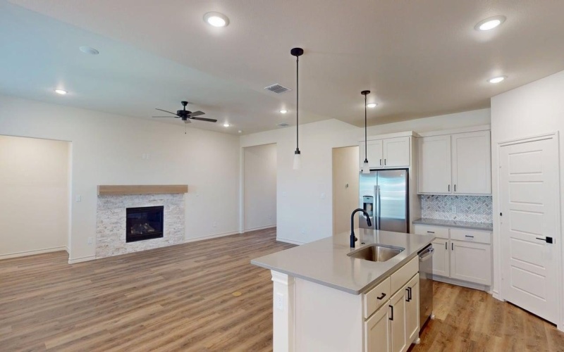 611 E 13th Street, Wolfforth, TX 79382, 4 Bedrooms Bedrooms, ,3 BathroomsBathrooms,Residential,For Sale,611 E 13th Street,202551826