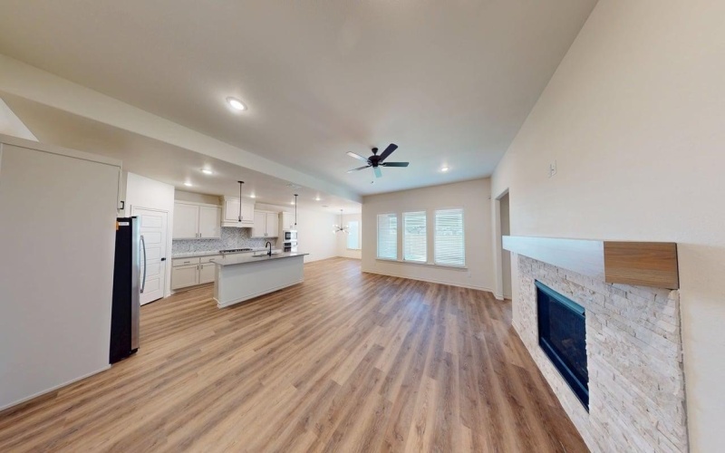 611 E 13th Street, Wolfforth, TX 79382, 4 Bedrooms Bedrooms, ,3 BathroomsBathrooms,Residential,For Sale,611 E 13th Street,202551826