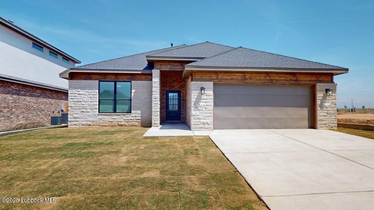 612 E 13th Street, Wolfforth, TX 79382, 4 Bedrooms Bedrooms, ,3 BathroomsBathrooms,Residential,For Sale,612 E 13th Street,202551828