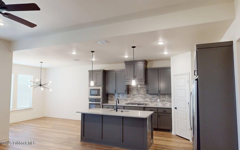 612 E 13th Street, Wolfforth, TX 79382, 4 Bedrooms Bedrooms, ,3 BathroomsBathrooms,Residential,For Sale,612 E 13th Street,202551828