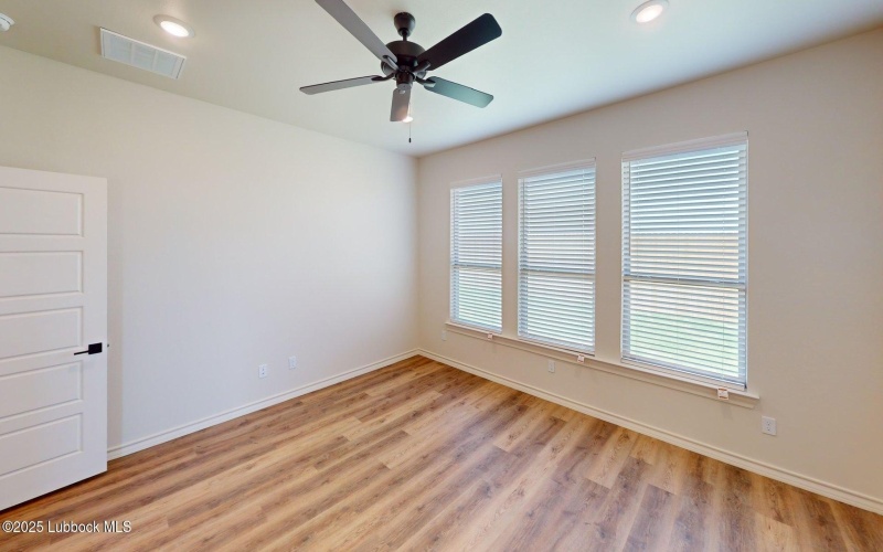 2814 133rd Street, Lubbock, TX 79423, 4 Habitaciones Habitaciones , ,3 BañosBaños,Residential,En Venta,2814 133rd Street,202551831
