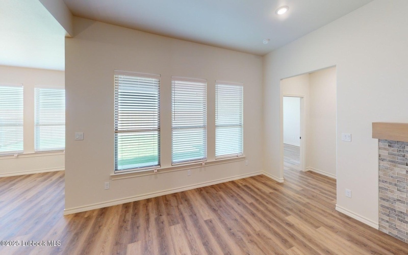 2814 133rd Street, Lubbock, TX 79423, 4 Habitaciones Habitaciones , ,3 BañosBaños,Residential,En Venta,2814 133rd Street,202551831