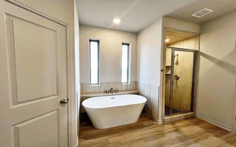 6917 17th Street, Lubbock, TX 79407, 3 Bedrooms Bedrooms, ,2 BathroomsBathrooms,Residential,For Sale,6917 17th Street,202551965