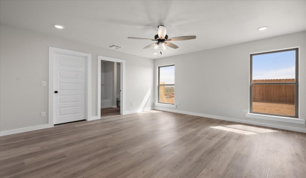 3013 140th Street, Lubbock, TX 79423, 3 Bedrooms Bedrooms, ,2 BathroomsBathrooms,Residential,For Sale,3013 140th Street,202552045