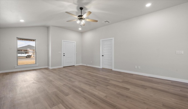 3013 140th Street, Lubbock, TX 79423, 3 Bedrooms Bedrooms, ,2 BathroomsBathrooms,Residential,For Sale,3013 140th Street,202552045