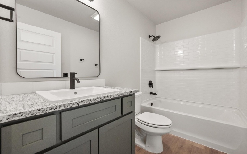 3009 140th Street, Lubbock, TX 79423, 3 Habitaciones Habitaciones , ,2 BañosBaños,Residential,En Venta,3009 140th Street,202552055