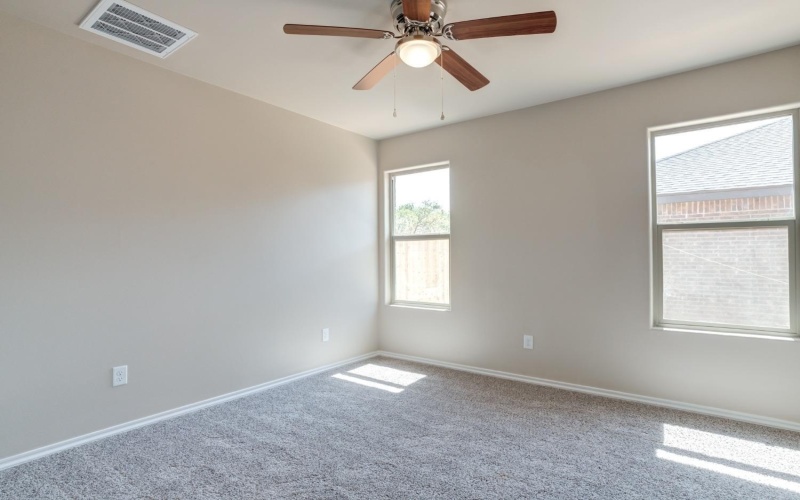 932 E Municipal Drive, Lubbock, TX 79403, 3 Bedrooms Bedrooms, ,2 BathroomsBathrooms,Residential,For Sale,932 E Municipal Drive,202552126