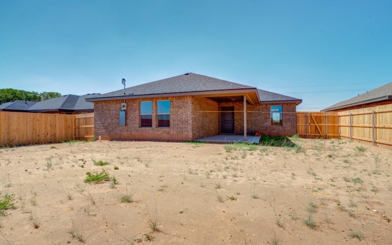 932 E Municipal Drive, Lubbock, TX 79403, 3 Bedrooms Bedrooms, ,2 BathroomsBathrooms,Residential,For Sale,932 E Municipal Drive,202552126