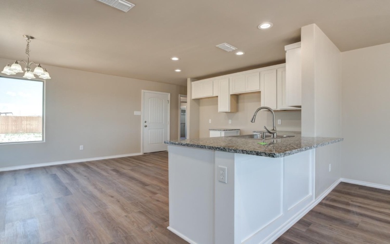 932 E Municipal Drive, Lubbock, TX 79403, 3 Bedrooms Bedrooms, ,2 BathroomsBathrooms,Residential,For Sale,932 E Municipal Drive,202552126