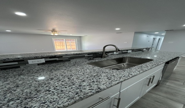 8509 10th Street, Lubbock, TX 79416, 3 Habitaciones Habitaciones , ,2 BañosBaños,Residential,En Venta,8509 10th Street,202552155