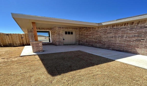 8509 10th Street, Lubbock, TX 79416, 3 Habitaciones Habitaciones , ,2 BañosBaños,Residential,En Venta,8509 10th Street,202552155