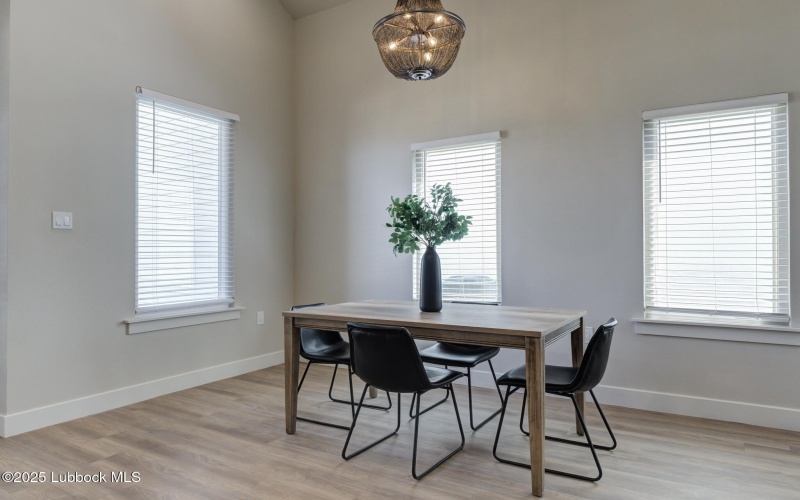 5713 119th Street, Lubbock, TX 79424, 4 Bedrooms Bedrooms, ,2 BathroomsBathrooms,Residential,For Sale,5713 119th Street,202552194