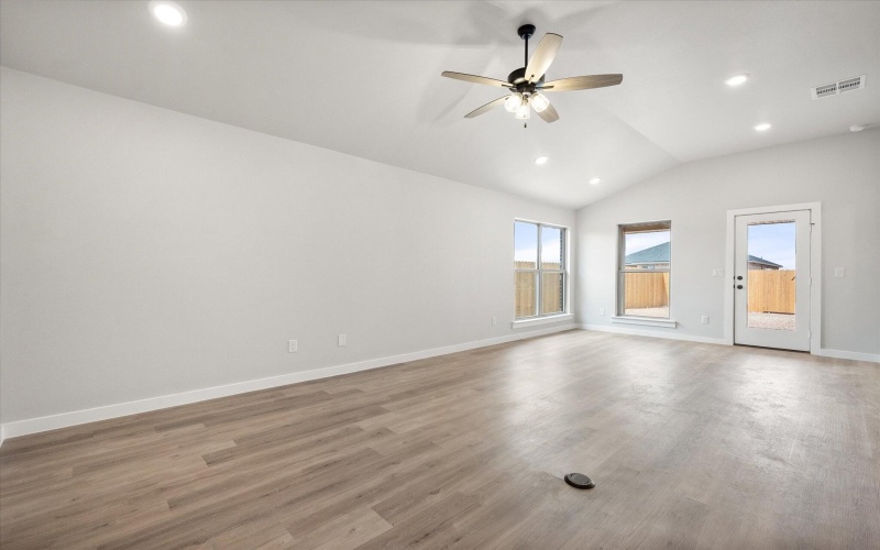 2208 134th Street, Lubbock, TX 79423, 4 Bedrooms Bedrooms, ,2 BathroomsBathrooms,Residential,For Sale,2208 134th Street,202552206