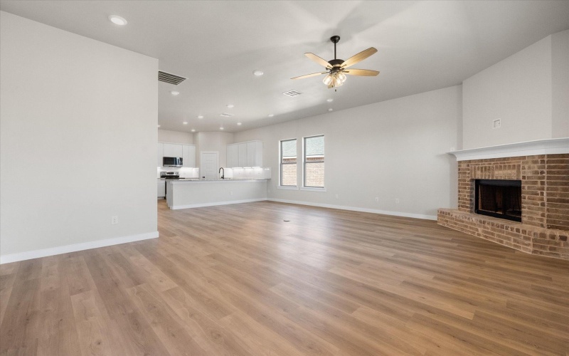 13605 Ave X, Lubbock, TX 79423, 3 Bedrooms Bedrooms, ,2 BathroomsBathrooms,Residential,For Sale,13605 Ave X,202552210