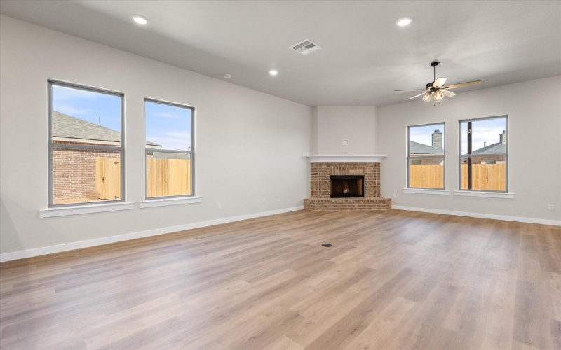 13605 Ave X, Lubbock, TX 79423, 3 Bedrooms Bedrooms, ,2 BathroomsBathrooms,Residential,For Sale,13605 Ave X,202552210